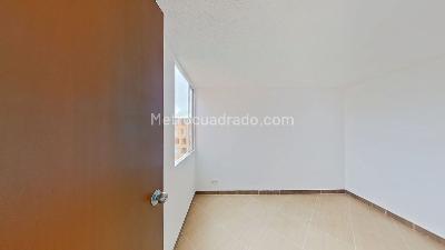 Apartamento de 2 alcobas en venta en San Bernardino, Soacha, 47 m² · foto 2 de 10