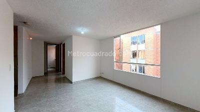 Apartamento de 3 alcobas en venta en Cr La Grandeza Et Iii, Soacha, 52 m² · foto 3 de 10