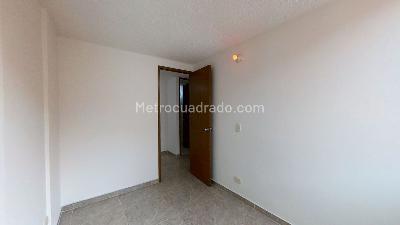 Apartamento de 3 alcobas en venta en Cr La Grandeza Et Iii, Soacha, 52 m² · foto 7 de 10