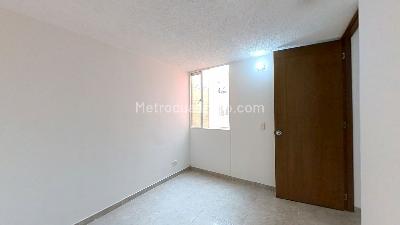 Apartamento de 3 alcobas en venta en Cr La Grandeza Et Iii, Soacha, 52 m² · foto 8 de 10