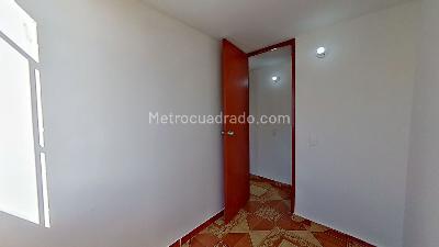 Apartamento de 3 alcobas en venta en Eugenio Diaz Castro, Soacha, 40 m² · foto 3 de 14