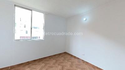Apartamento de 3 alcobas en venta en Soacha, 54 m² · foto 3 de 10