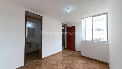 Apartamento de 3 alcobas en venta en Soacha, 54 m² · foto 6 de 10