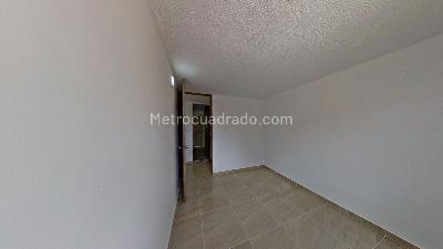 Apartamento de 3 alcobas en venta en Cr El Tesoro Et Ii, Soacha, 47 m² · foto 3 de 10