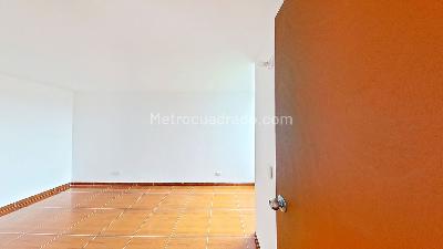 Apartamento de 3 alcobas en venta en Linconl, Soacha, 52 m² · foto 3 de 10
