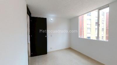 Apartamento de 2 alcobas en venta en Cr El Triunfo Et Iv, Soacha, 41 m² · foto 3 de 10