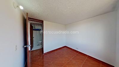 Apartamento de 2 alcobas en venta en Cr Abedul, Soacha, 41 m² · foto 4 de 10