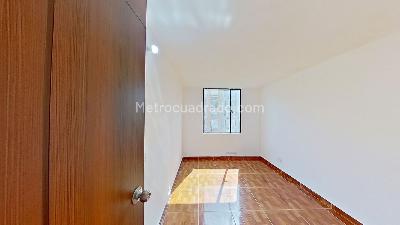 Apartamento de 3 alcobas en venta en Parque Campestre, Soacha, 52 m² · foto 3 de 10