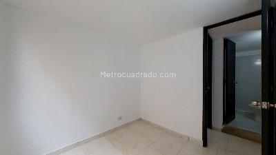 Apartamento de 2 alcobas en venta en Parque Campestre, Soacha, 39 m² · foto 3 de 19
