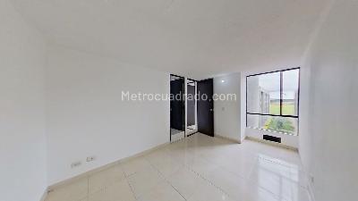 Apartamento de 3 alcobas en venta en Cr Torrentes, Soacha, 52 m² · foto 5 de 10