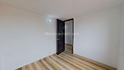 Apartamento de 3 alcobas en venta en El Arroyo, Soacha, 50 m² · foto 2 de 20