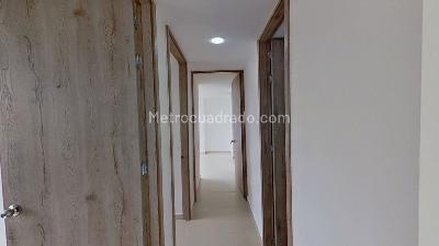 Apartamento de 3 alcobas en venta en La Cabanita, Bello, 62 m² · foto 2 de 10