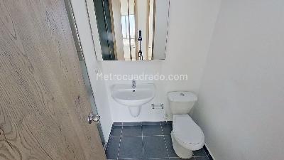 Apartamento de 3 alcobas en venta en La Cabanita, Bello, 62 m² · foto 8 de 10