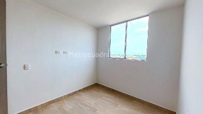Apartamento de 3 alcobas en venta en Emilia, Palmira, 57 m² · foto 5 de 10
