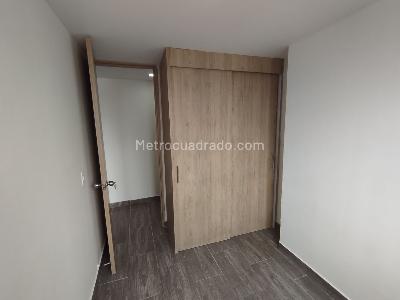 Apartamento de 3 alcobas en venta en Ciudad Niquia, Bello, 55 m² · foto 8 de 10