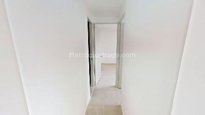 Apartamento de 2 alcobas en venta en Asentamiento La Orquidea, Bello, 38 m² · foto 2 de 10