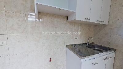 Apartamento en venta en Cr Petrel, Mosquera · foto 5 de 10