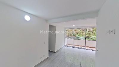 Apartamento de 3 alcobas en venta en Bellavista, Bello, 54 m² · foto 10 de 10