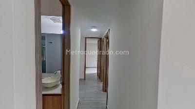 Apartamento de 3 alcobas en venta en Bellavista, Bello, 54 m² · foto 2 de 10