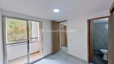 Apartamento de 3 alcobas en venta en Bellavista, Bello, 54 m² · foto 3 de 10
