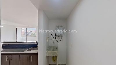 Apartamento de 3 alcobas en venta en Parque Tulio Ospina, Bello, 74 m² · foto 6 de 10