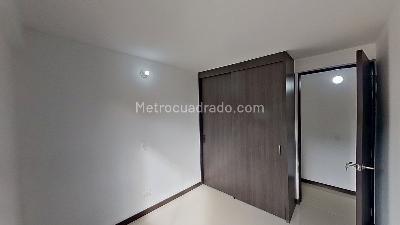 Apartamento de 3 alcobas en venta en Parque Tulio Ospina, Bello, 74 m² · foto 8 de 10