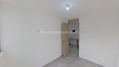 Apartamento de 3 alcobas en venta en Espiritu Santo, Bello, 51 m² · foto 8 de 13