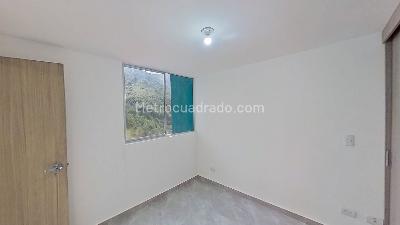 Apartamento de 3 alcobas en venta en Espiritu Santo, Bello, 51 m² · foto 9 de 13