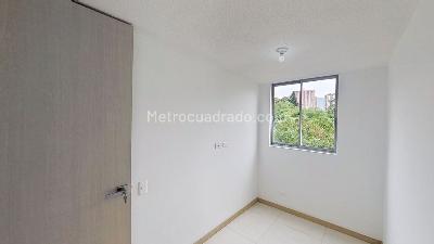 Apartamento de 3 alcobas en venta en Urbanizacion Palmacia, Bello, 53 m² · foto 6 de 10