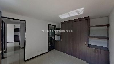Apartamento de 3 alcobas en venta en Parque Tulio Ospina, Bello, 63 m² · foto 13 de 20