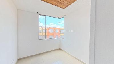 Apartamento de 3 alcobas en venta en La Esperanza Modelia, Bogotá, 61 m² · foto 10 de 10