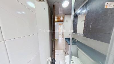 Apartamento de 3 alcobas en venta en La Esperanza Modelia, Bogotá, 61 m² · foto 3 de 10