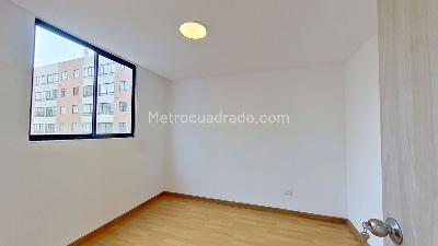 Apartamento de 1 alcoba en venta en Ciudad La Salle, Bogotá, 37 m² · foto 8 de 9