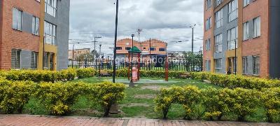 Apartamento de 2 alcobas en venta en Granada Castilla Reservado, Bogotá, 40 m² · foto 12 de 18