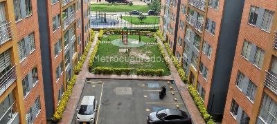 Apartamento de 2 alcobas en venta en Granada Castilla Reservado, Bogotá, 40 m² · foto 4 de 18