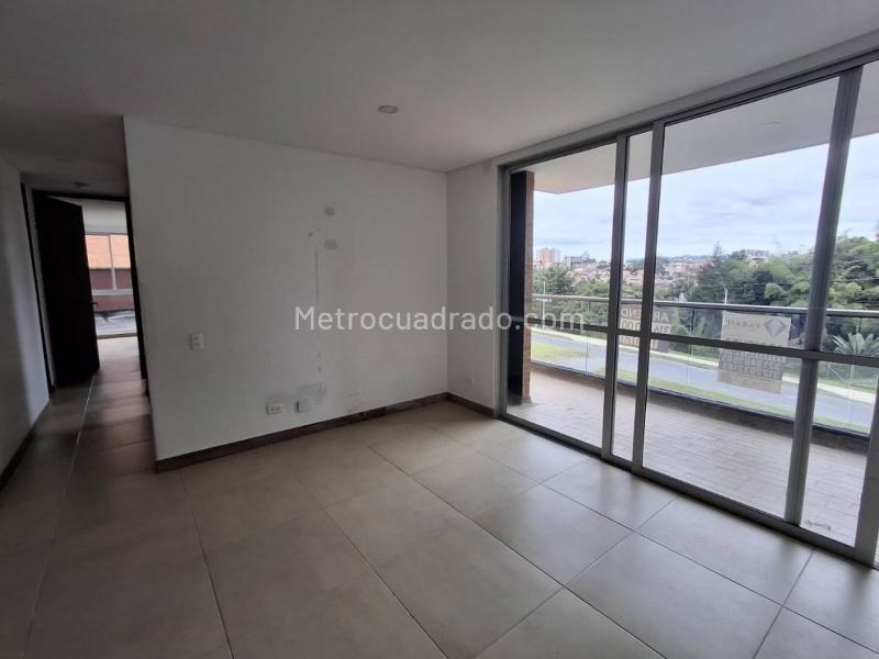 Apartamento en Arriendo, San Antonio, Rionegro - 2