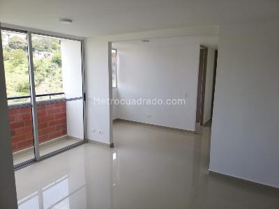 Apartamento de 2 alcobas en arriendo en Rionegro, Rionegro, 52 m² · foto 2 de 11