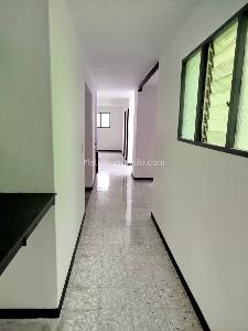 Casa de 3 alcobas en arriendo en Las Margaritas, Envigado, 184 m² · foto 3 de 19