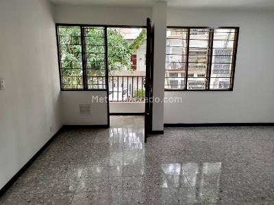 Casa de 3 alcobas en arriendo en Las Margaritas, Envigado, 184 m² · foto 5 de 19