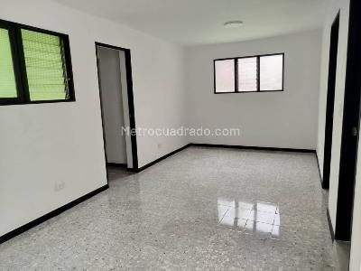Casa de 3 alcobas en arriendo en Las Margaritas, Envigado, 184 m² · foto 10 de 19