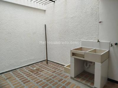 Casa de 3 alcobas en arriendo en Las Margaritas, Envigado, 184 m² · foto 15 de 19