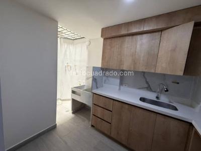 Apartamento de 2 alcobas en arriendo en La America, Medellín, 48 m² · foto 4 de 20