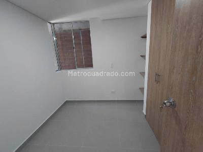 Apartamento de 3 alcobas en arriendo en Machado, Bello, 54 m² · foto 15 de 18