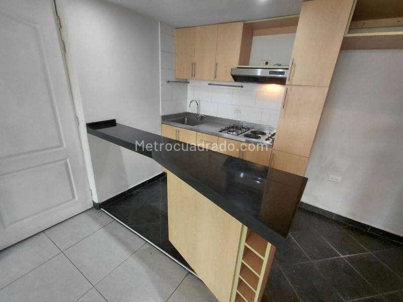 Apartamento de 2 Alcobas cerca a San Diego - 3