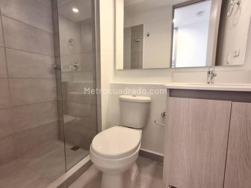 2BR Apartment in Los Colegios (56 m²) - 5