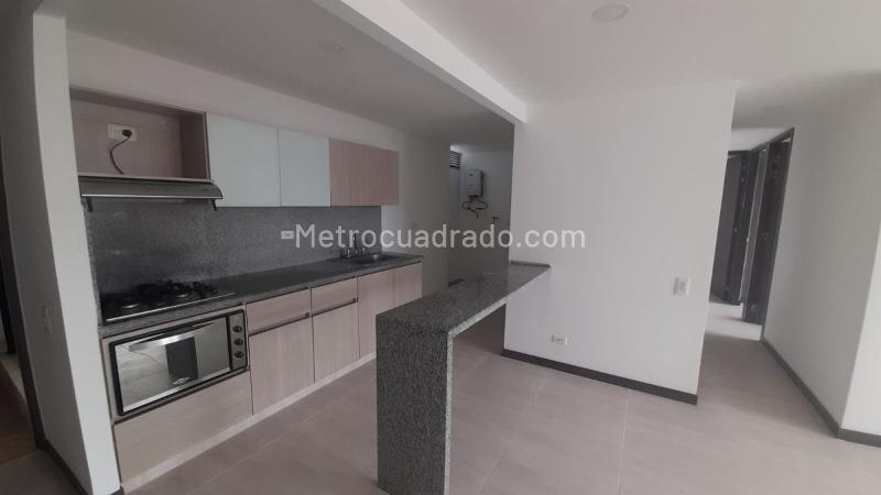 Apartamento de 3 Alcobas con Balcones en Sabaneta