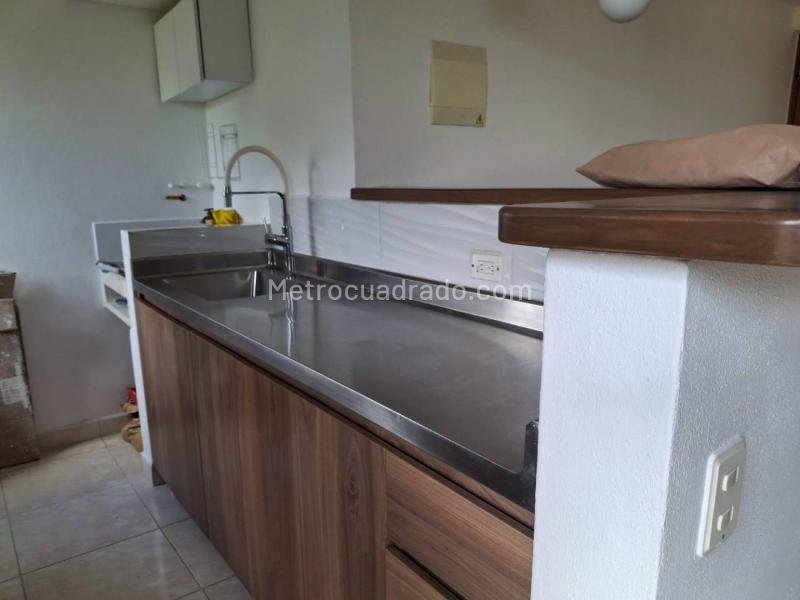 2BR Apartment in El Porvenir (65 m²) - 4