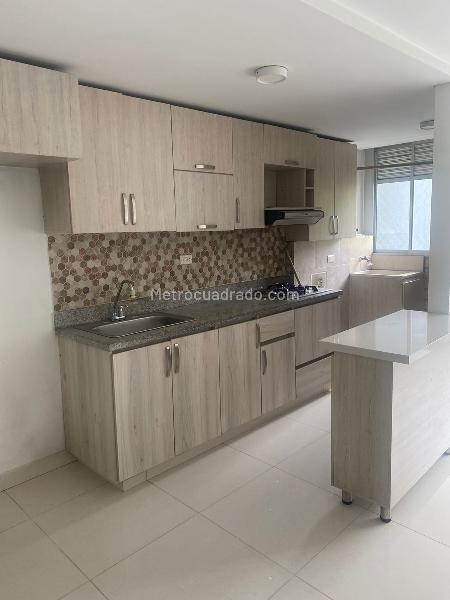 Apartamento en Arriendo, Aves Maria, Sabaneta - 3