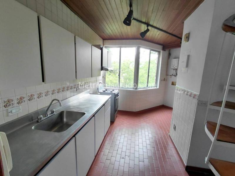 Apartamento dúplex de 3 alcobas con cuarto de servicio en La Frontera - 2