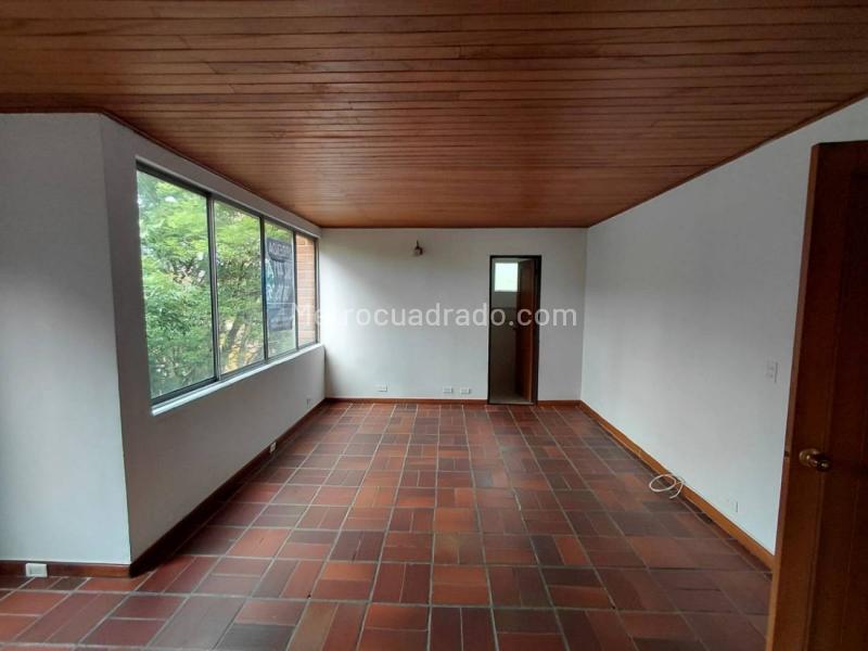 Apartamento dúplex de 3 alcobas con cuarto de servicio en La Frontera - 4